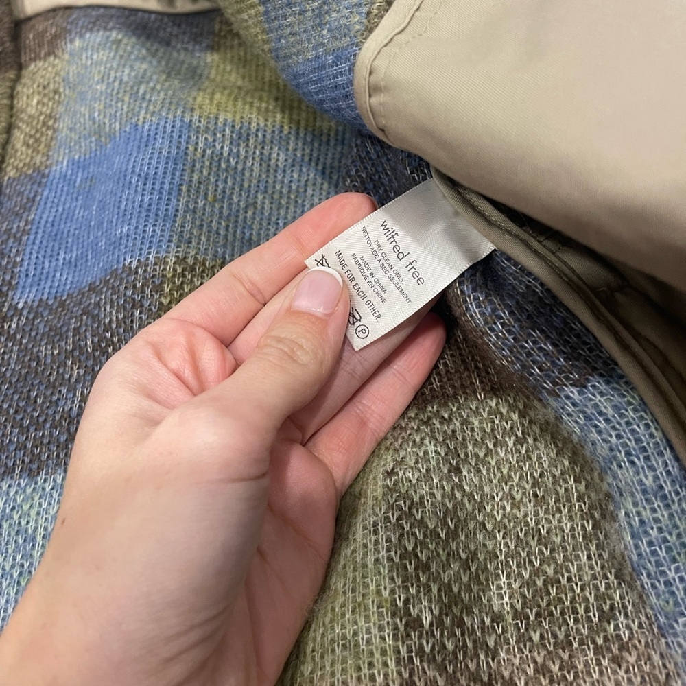 Wilfred free ganna shirt size xs plaid print - Picture 6 of 9